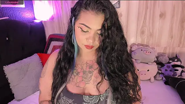 Snapshot of yoishat77 chatting on December 22, 2024, 5:56 am yoishat77 online show from December 22, 2024, 5:56 am