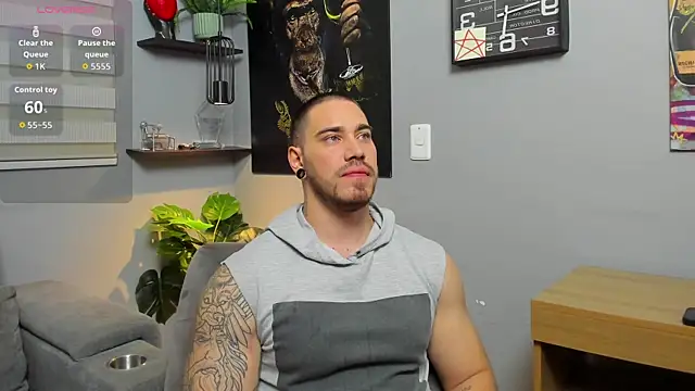 Snapshot of Giorgio-Leone chatting on September 26, 2025, 1:53 am Giorgio-Leone online show from September 26, 2025, 1:53 am