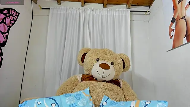 Snapshot of sweet_amalia4 chatting on September 23, 2025, 3:04 pm sweet amalia4 online show from September 23, 2025, 3:04 pm