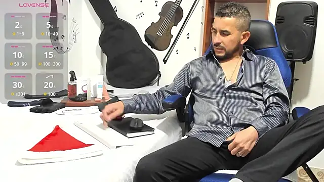 Yeol King online show from December 16, 2024, 6:05 pm