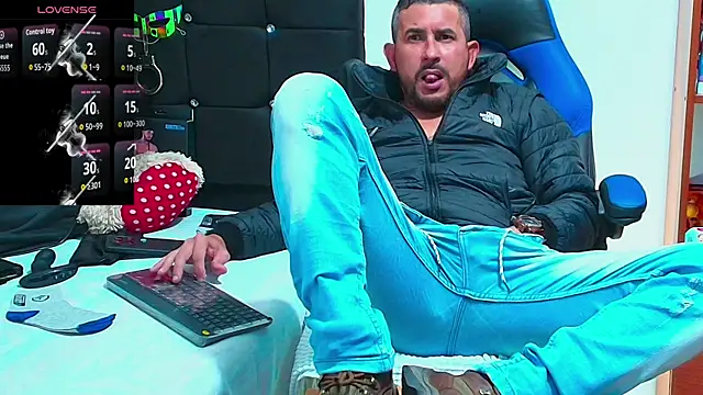 Yeol King online show from April 10, 2026, 8:02 pm