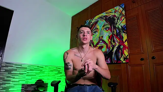 Dimitri higth420 online show from February 6, 2025, 1:05 am