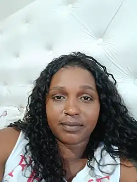annybarros21 online show from July 11, 2026, 5:04 pm