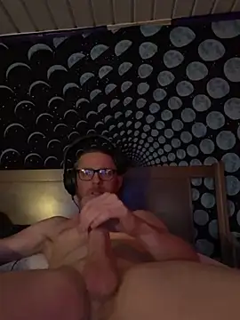 Snapshot of luv2cum7491 chatting on February 7, 2025, 1:58 am luv2cum7491 online show from February 7, 2025, 1:58 am