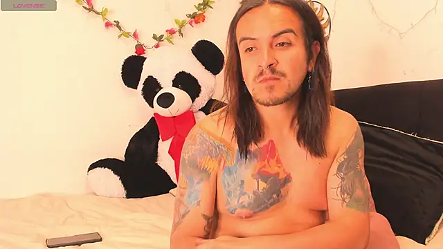 Snapshot of Carlasxdreams chatting on September 15, 2025, 3:17 am Carlasxdreams online show from September 15, 2025, 3:17 am