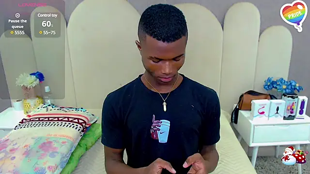 Snapshot of joel_blackcock chatting on March 19, 2025, 2:27 am joel blackcock online show from March 19, 2025, 2:27 am