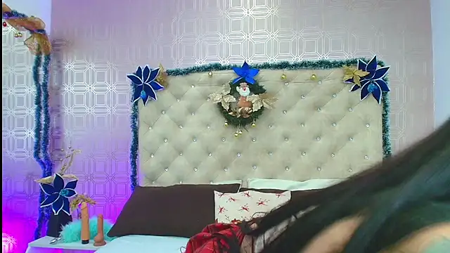 Snapshot of Derieri_D chatting on January 4, 2025, 7:44 pm Derieri D online show from January 4, 2025, 7:44 pm