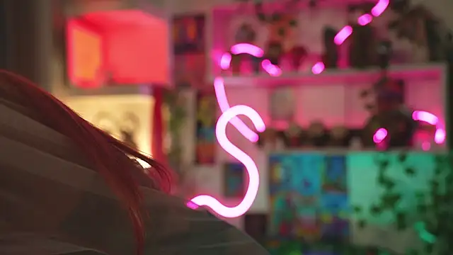 Charmings 054 online show from February 19, 2025, 5:06 pm