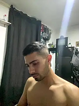 Jestebanano online show from December 18, 2025, 5:13 am