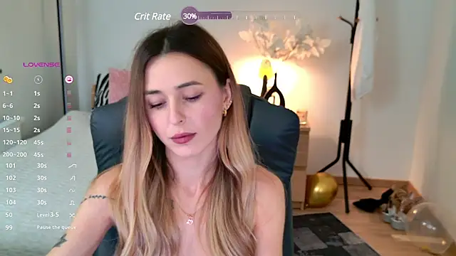 Sophie Enzo online show from February 1, 2025, 10:34 pm