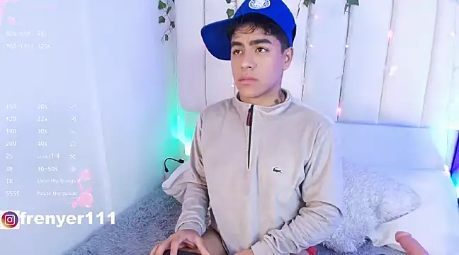 Snapshot of kiing_azahell chatting on January 12, 2025, 8:36 pm kiing azahell online show from January 12, 2025, 8:36 pm