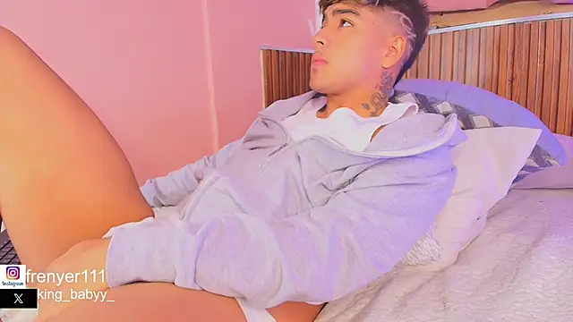 Snapshot of kiing_azahell chatting on September 14, 2025, 2:54 am kiing azahell online show from September 14, 2025, 2:54 am