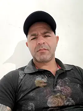 Snapshot of Marciogrei chatting on October 29, 2025, 7:04 pm Marciogrei online show from October 29, 2025, 7:04 pm