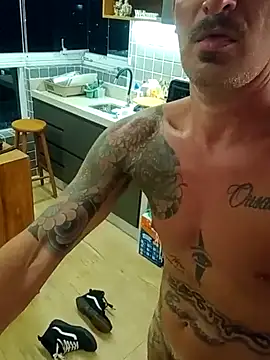 Snapshot of rolesexy chatting on March 4, 2025, 3:55 am rolesexy online show from March 4, 2025, 3:55 am