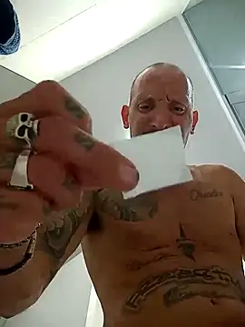 Snapshot of rolesexy chatting on March 15, 2025, 9:52 am rolesexy online show from March 15, 2025, 9:52 am