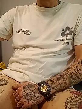 Snapshot of rolesexy chatting on September 19, 2025, 2:02 am rolesexy online show from September 19, 2025, 2:02 am