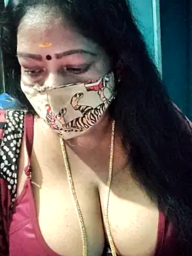 Snapshot of maniisha chatting on February 18, 2026, 11:06 am maniisha online show from February 18, 2026, 11:06 am