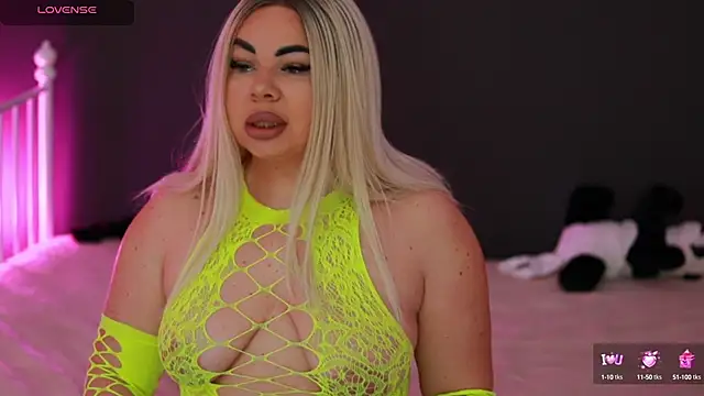 Snapshot of MissLilaa chatting on December 21, 2024, 5:07 pm MissLilaa online show from December 21, 2024, 5:07 pm