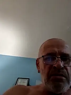 geilerschwanz64 online show from January 10, 2025, 10:04 pm