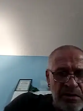 geilerschwanz64 online show from March 13, 2025, 6:37 am