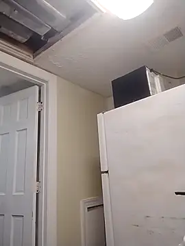 geilerschwanz64 online show from November 9, 2025, 6:17 pm