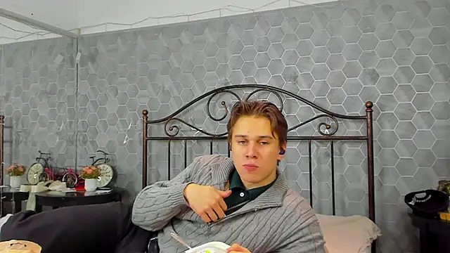 Marcus Swampov online show from January 12, 2025, 4:42 am