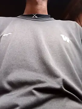 Snapshot of Sweet___Dick chatting on March 25, 2026, 3:29 pm Sweet Dick online show from March 25, 2026, 3:29 pm