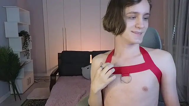 nikompell online show from February 8, 2025, 2:58 am