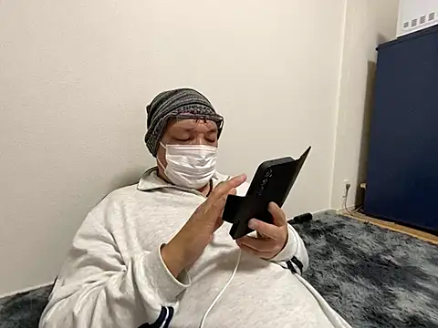 Snapshot of Grandpa29hijii chatting on February 23, 2025, 4:24 pm Grandpa29hijii online show from February 23, 2025, 4:24 pm