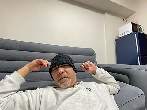 Snapshot of Grandpa29hijii chatting on March 8, 2025, 1:25 pm Grandpa29hijii online show from March 8, 2025, 1:25 pm