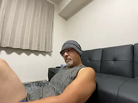 Snapshot of Grandpa29hijii chatting on September 23, 2025, 12:52 pm Grandpa29hijii online show from September 23, 2025, 12:52 pm