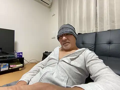 Snapshot of Grandpa29hijii chatting on November 16, 2025, 1:49 pm Grandpa29hijii online show from November 16, 2025, 1:49 pm