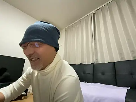 Grandpa29hijii online show from March 1, 2026, 1:13 pm