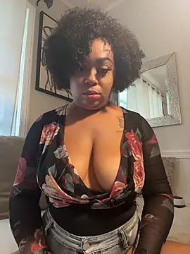 camiliaskye online show from September 18, 2025, 3:14 pm