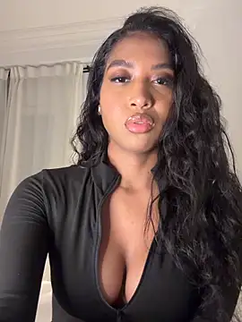 IamCrystal2 online show from March 13, 2026, 12:50 am