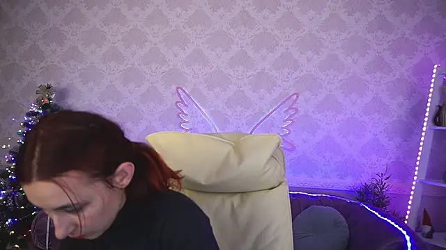 Roxy Rayy online show from January 9, 2025, 7:50 pm