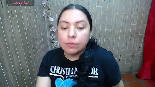 Snapshot of solyeria chatting on July 6, 2026, 3:14 pm solyeria online show from July 6, 2026, 3:14 pm