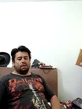 Snapshot of Joy2jordyson chatting on January 28, 2025, 7:42 pm Joy2jordyson online show from January 28, 2025, 7:42 pm