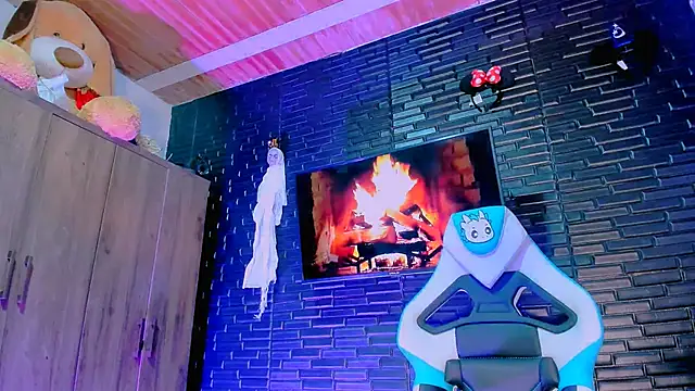 missycanoo online show from September 21, 2025, 8:32 pm