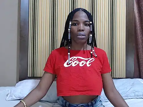 Hotsexyberry22 online show from June 3, 2026, 5:40 pm