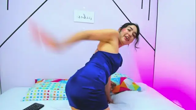 LisaWhite  online show from November 9, 2025, 1:09 pm