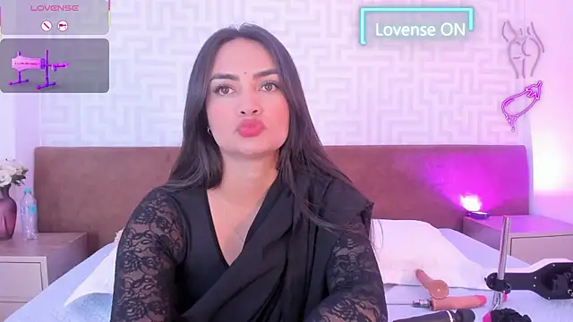 Snapshot of anany__ chatting on October 25, 2025, 12:02 pm anany online show from October 25, 2025, 12:02 pm