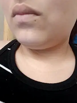 Snapshot of JulietaKane chatting on September 25, 2025, 3:16 pm JulietaKane online show from September 25, 2025, 3:16 pm