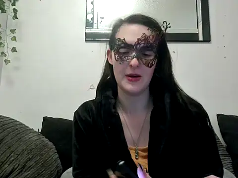 Snapshot of LexiSnowUK chatting on January 7, 2025, 9:29 am LexiSnowUK online show from January 7, 2025, 9:29 am