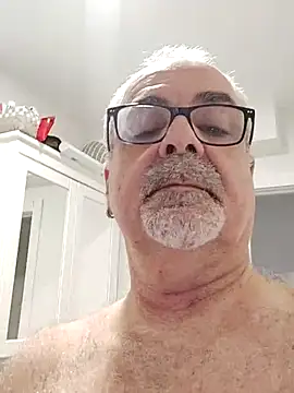 Snapshot of Satiro_Sevilla chatting on March 21, 2025, 3:02 pm Satiro Sevilla online show from March 21, 2025, 3:02 pm