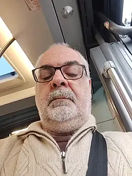 Satiro Sevilla online show from December 1, 2025, 3:50 pm