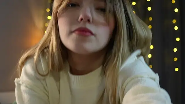 Snapshot of norakisses chatting on February 6, 2025, 4:58 pm norakisses online show from February 6, 2025, 4:58 pm