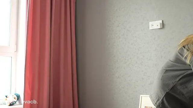 Snapshot of norakisses chatting on March 8, 2025, 8:44 am norakisses online show from March 8, 2025, 8:44 am