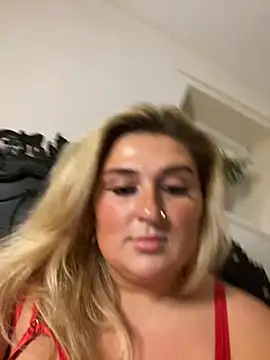 Snapshot of mimiprincessxoox chatting on October 27, 2025, 10:58 pm mimiprincessxoox online show from October 27, 2025, 10:58 pm