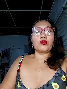 anniecoopeer online show from February 11, 2025, 11:54 am